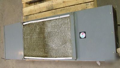 Electronic enclosure air conditioner.PH1,115V,8000 btu