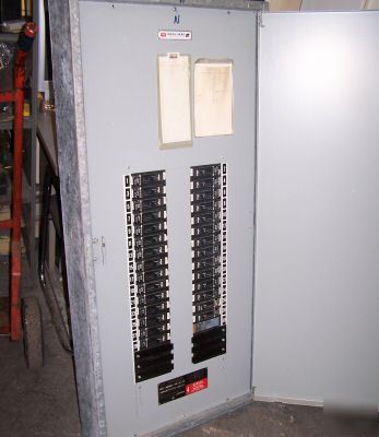Fpe 225 amp main lug ldp distribution panelboard type 1