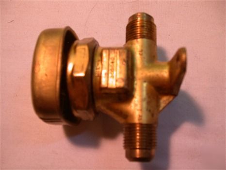 Linemaster two way diaphragm valve 1/2