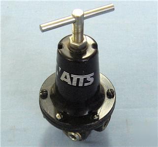 Watts R119-02C used air pressure regulator good cond