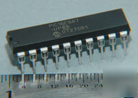 Microchip pic 16F687 20 pin dip .................. PI04