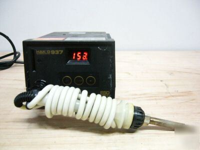 Hakko 937 soldering solder station with iron