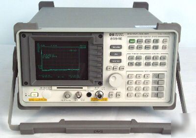 Agilent / hp 8594E portable spectrum analyzer 041, 140
