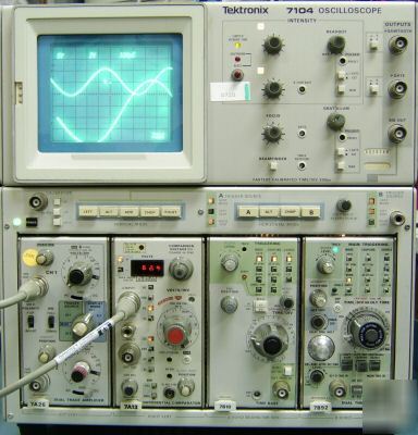 Tektronix 7104 1 ghz real time oscilloscope, certified