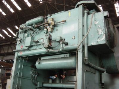 Verson 400 ton press break w/auto back gauge 5/8