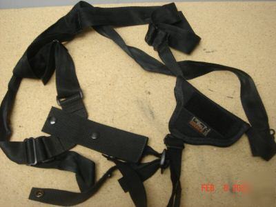 New * uncle mike's sidekick shoulder size 1 holster *