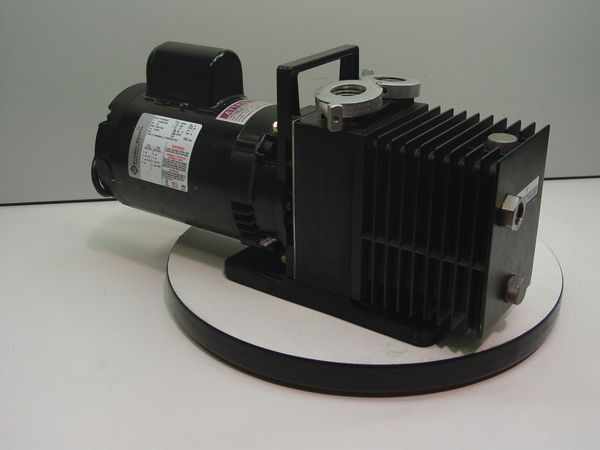 Alcatel 1004AC rotary vane vacuum pump 1/2HP 115V