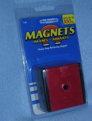 Magnet that lifts up to 100 pounds w eye-hook-#07503