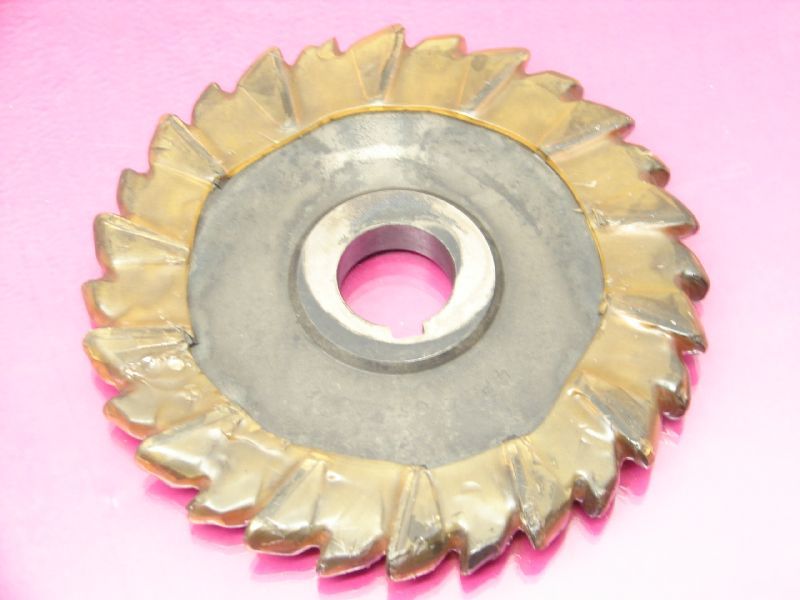 Machinist 8 x 5/8 radius stagger tooth milling cutter 