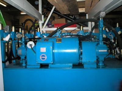 25 hp 7 bank hydraulic power pack 3 phase or 208 volt 