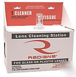 Radians lens cleaning station for plastic or glass lens