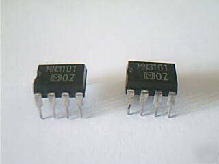 2 x panasonic MN3101 clock generator driver ic chips