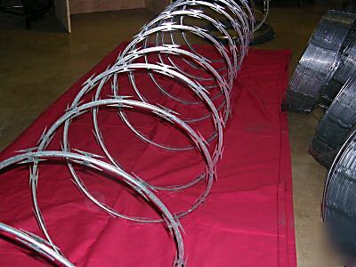 Razor wire/helical barb tape 18