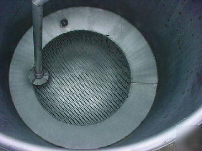 100 gallon 316 stainless steel tank with mixer
