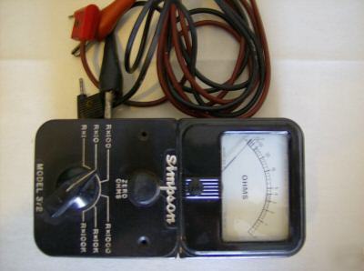 Simpson ohmmeter model 372 with leads and carry case