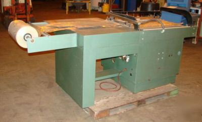 Weldotron m/n 5203 conveyor bag sealing machine 1875 wh