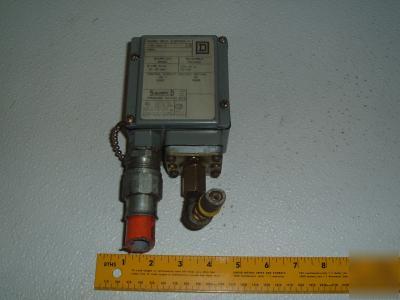 Square d pressure switch 9012 , 120VAC