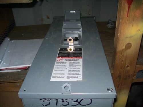 200 amp circuit breaker encloser QOM2E2200NRB QOM2200VH