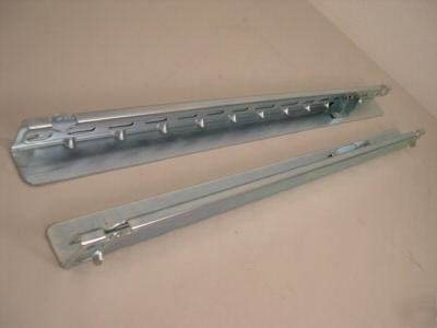 2 hp/agilent 19 inch rack mount rails w/stop