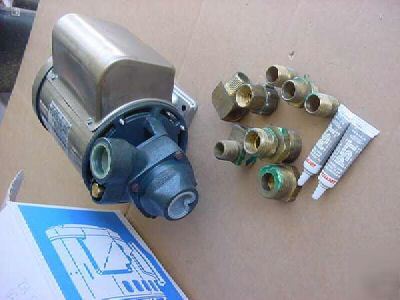 New 1/2HP goulds pump lp unused in box - 