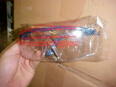 Qvis defender safety glasses clear blue frame qt. 12 