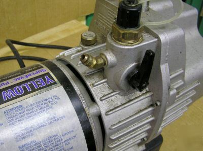 Ritchie yellow jacket superevac 4CFM vacuum pump