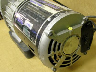 Ritchie yellow jacket superevac 4CFM vacuum pump
