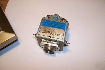 HP8761B spdt switch dc - 18GHZ , tested , APC7 sma