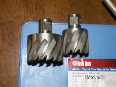 40 pc. tap & die set nwot w/ case, thickness guage, 