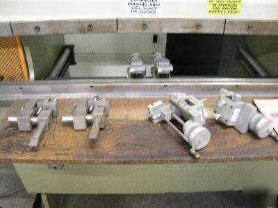 New 6' x 30 ton do ell hydraulic press brake