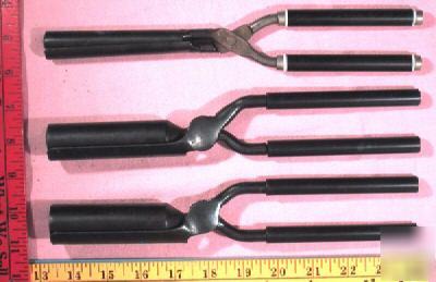 3 plastic molding/forming irons (sim. to curling irons)