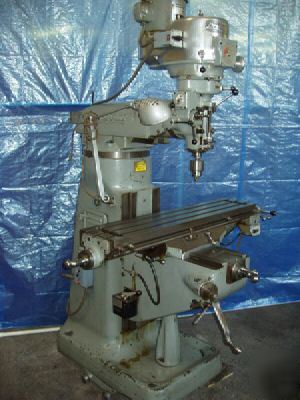 Bridgeport series i 1980's milling machine