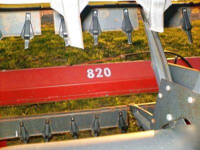 Ih 820 grain head/13' wide