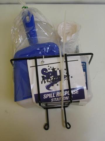 Emergency spill magic kit fluid response station