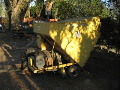 Gravely 1050 turf vacuum sweeper kohler motor golf