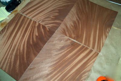 Mahogany crotch veneer 14 @ 10'' x 12'' [0868]