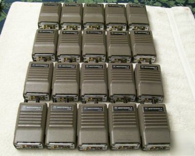 Lot (20) twenty motorola radios vhf HT600 146-172MHZ