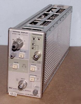 Tektronix 7D12PLUG in module mainframe 7000SERIES