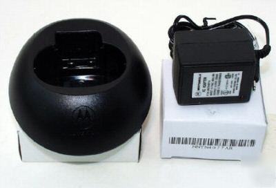 New motorola xtn charger tray and transformer 