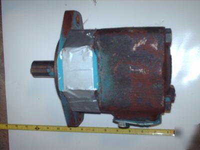 Vickers hydraulic vane pump 36V25A10 unit tank 