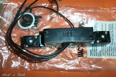 New mac air valve 821C-pm-111DA-142 120/110 solenoid 