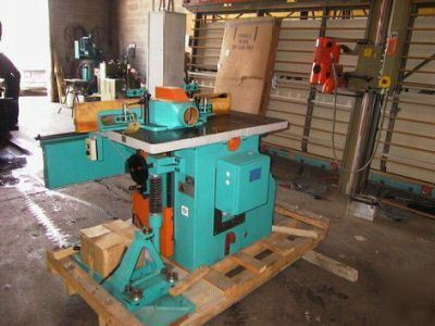 Tos - fwu 50V sliding shaper w/tenoning carriage