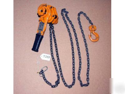 Beebe roustabout 3/4 ton lever hoist: