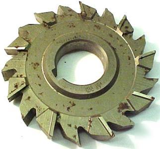 Staggered tooth side milling cutter 4