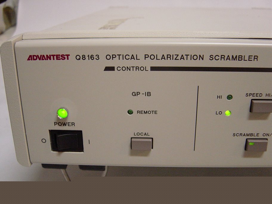 Advantest Q8163 polarization scrambler