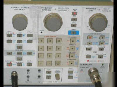 Tektronix 2754P programmable spectrum analyzer