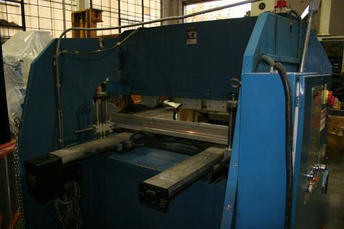 New guifil pe-2060 hydraulic press brake 1990