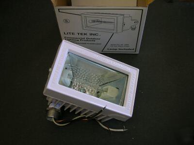 12 lite tek 150 watt quartz floodlight fixture white 