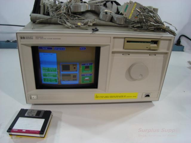 Hp 16500A logic analysis system w/ boards