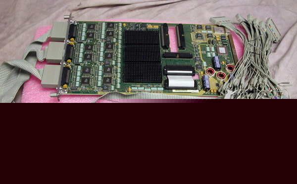 Hp/agilent 16550A logic analyzer & probes & lots more 